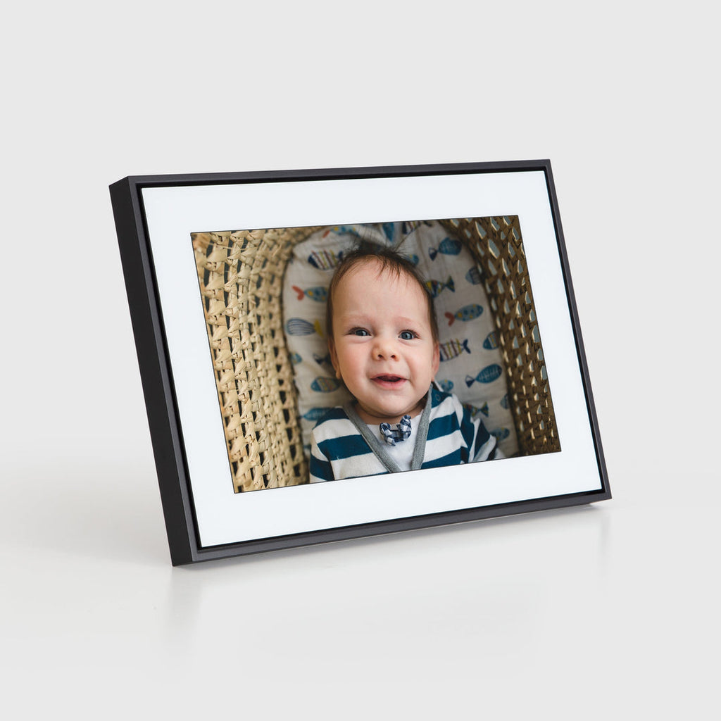 Loop Digital Photo Frame